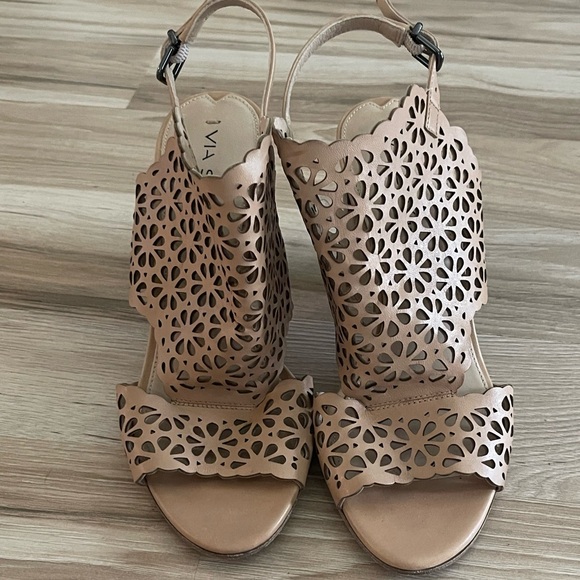 Via Spiga Tan Heeled Sandals - Picture 2 of 5